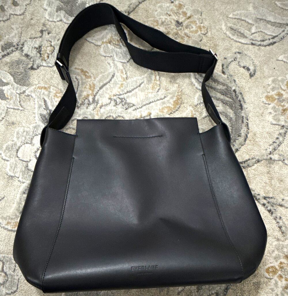 Everlane Black Leather Shoulder Bag, Adjustable Strap, Silver Hardware, Italy